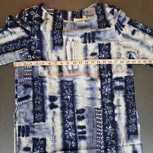 Graver Studio Blue Blouse